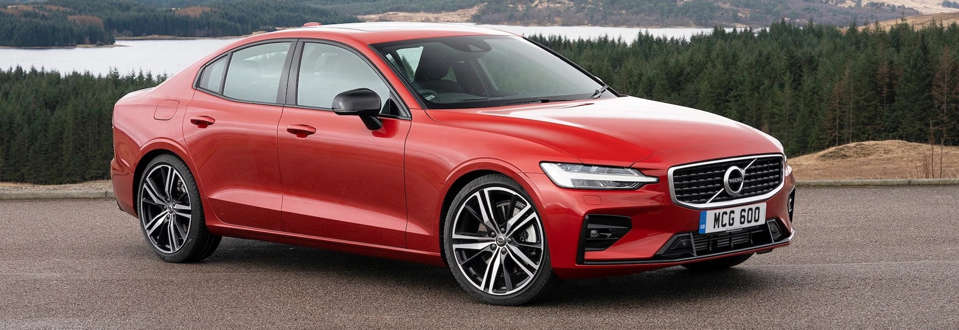 Volvo S60 range grows with new plug-in hybrid